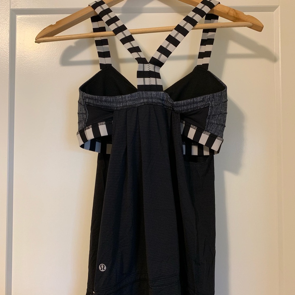 Lululemon Exercise Tank - Picture 2 of 5